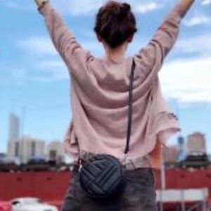 Meet your Posher, Dolores